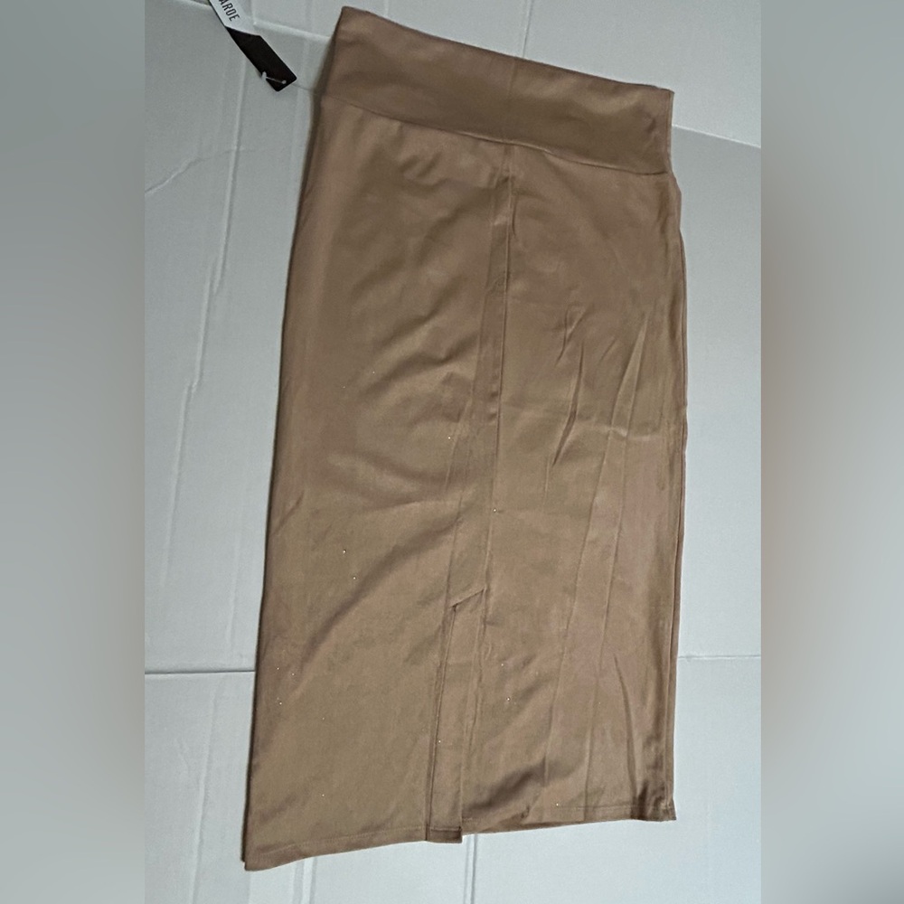 LuLaRoe Midi Skirt in Light Brown - Picture 4 of 5